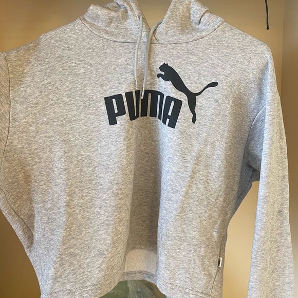 Puma Hoodie - Picture 1 of 3